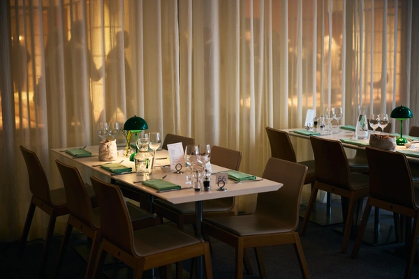 The Garden, fine dining, vackert dukade bord